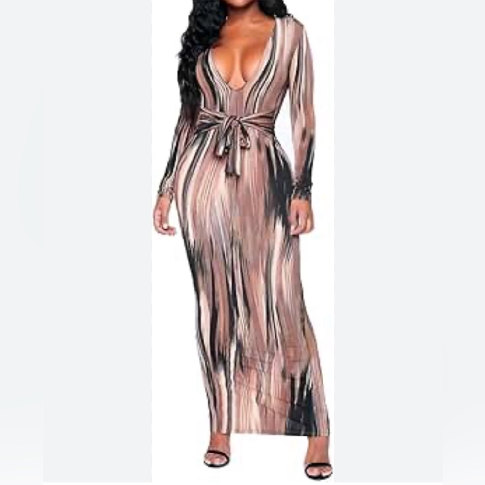 New Fashion Nova Maxi Dress